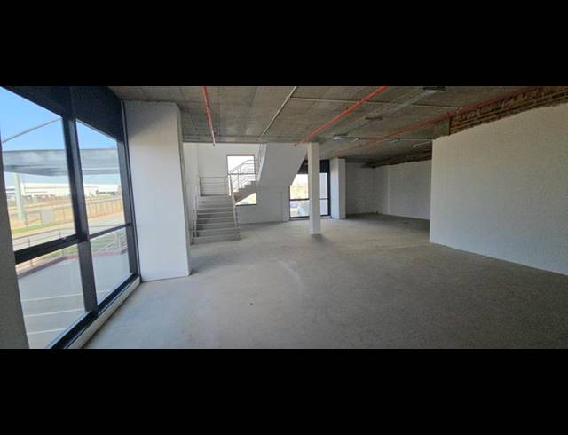 INDUSTRIAL PROPERTY TO RENT IN POMONA